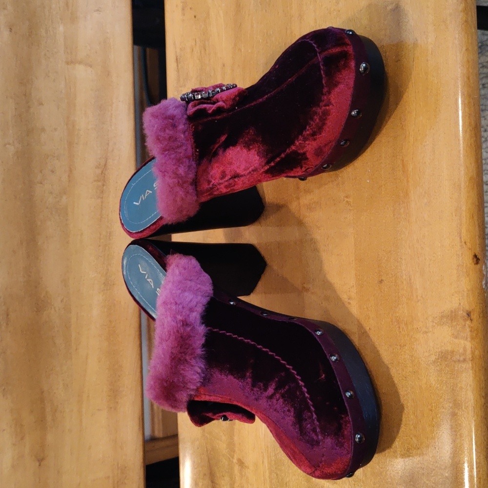 Via Spiga made in Italy burgundy velvet mules size 6.5 - Picture 3 of 14